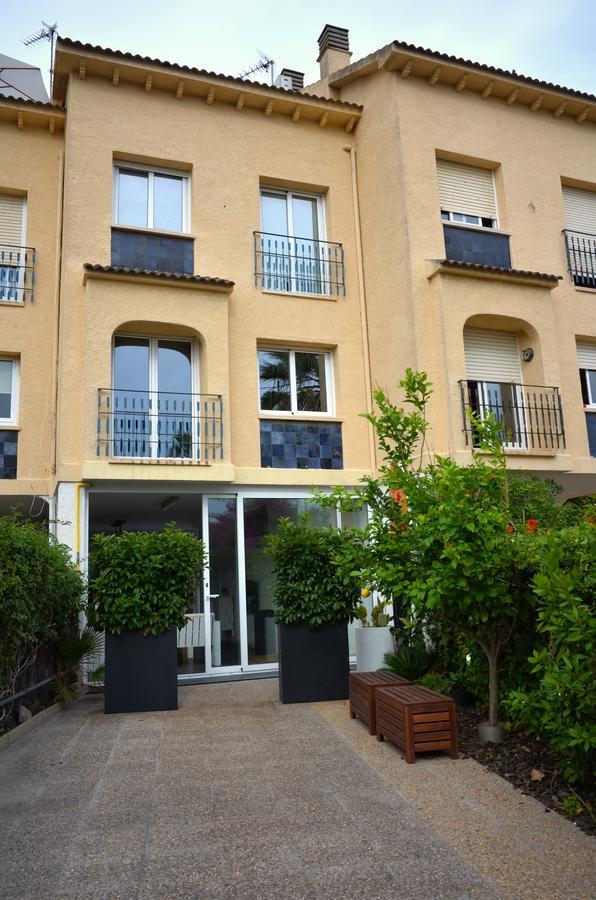 Beach House Castelldefels Exterior photo